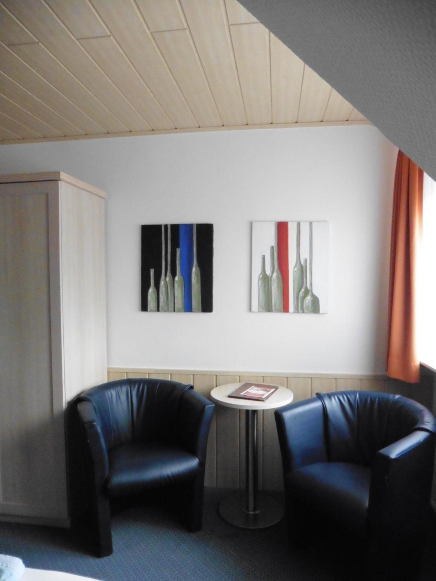 Cafe- Pension Fernblick, Incl Meinecardplus Willingen  Exterior photo